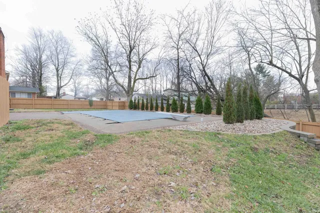 $488,700 | 7255 Timber View Drive, Newburgh, IN 47630