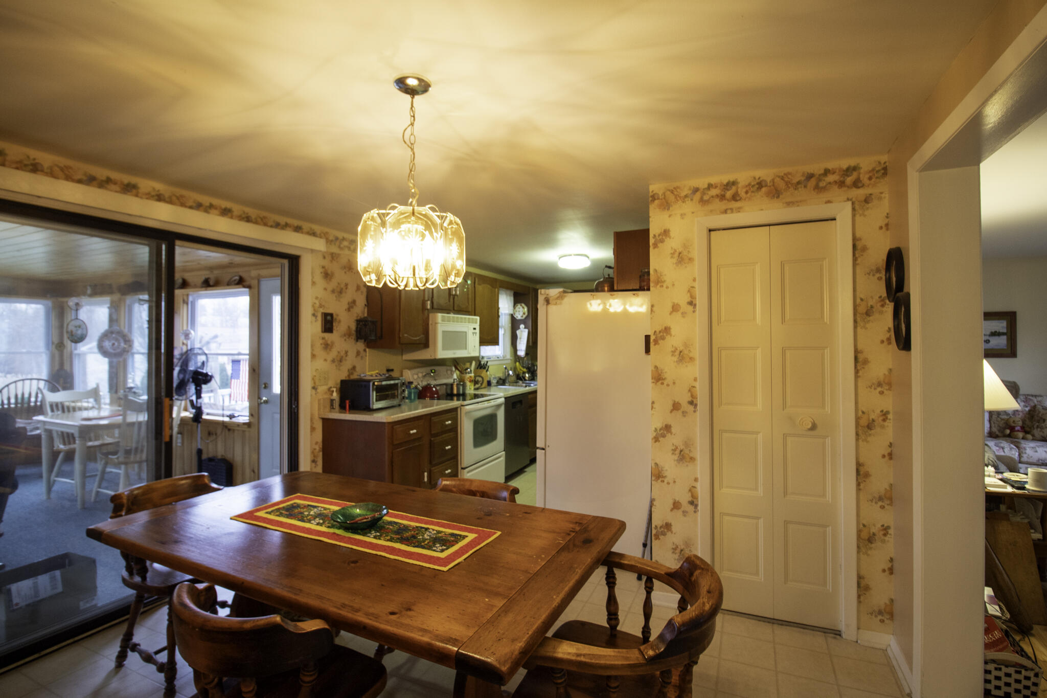 1272 State Rte 3 Morrisonville, NY 12962 - Photo 7 of 36 Gallery Image 7