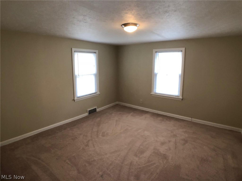 4003 Northampton Road Cleveland Heights, OH 44121 - Photo 16 of 33