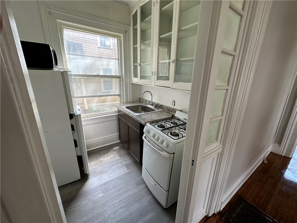 525 Averill Avenue Rochester, NY 14607 - Photo 11 of 24