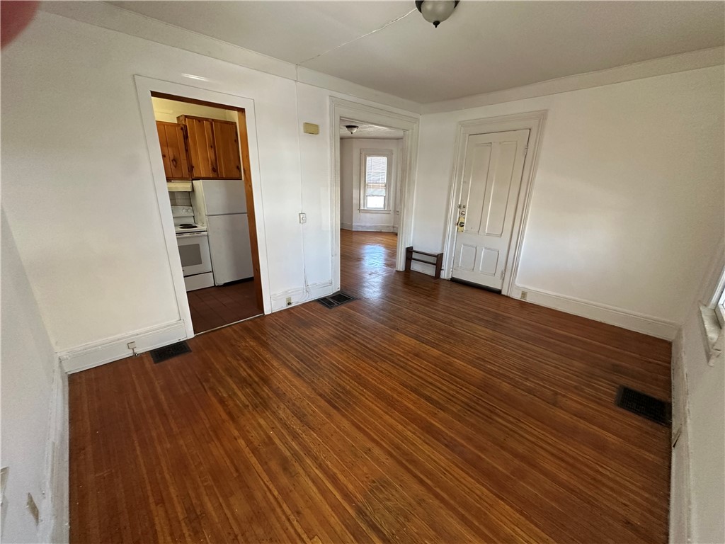 525 Averill Avenue Rochester, NY 14607 - Photo 5 of 24 dining