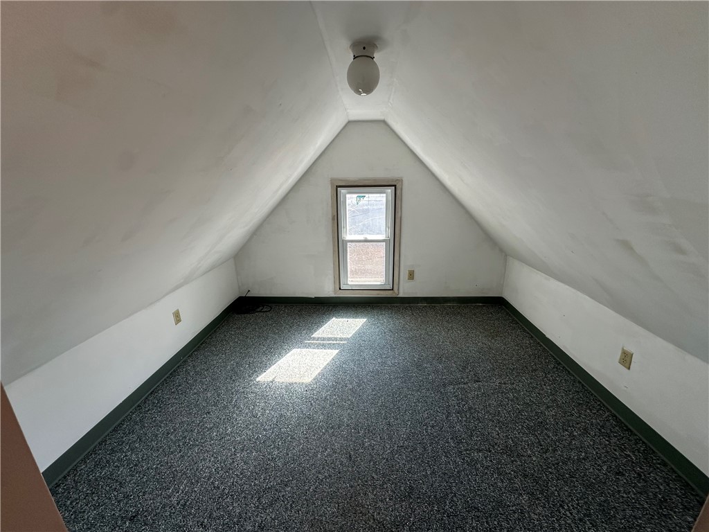 525 Averill Avenue Rochester, NY 14607 - Photo 10 of 24