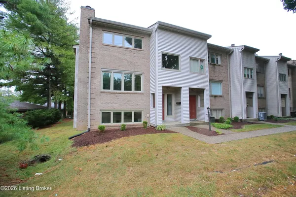 $265,000 | 4121 Browns Lane, Unit A1, Louisville, KY 40220