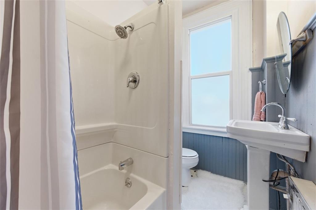 2315 Sarah Street Pittsburgh, PA 15203 - Photo 23 of 50