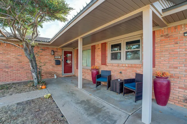 $250,000 | 3423 60th Street, Lubbock, TX 79413