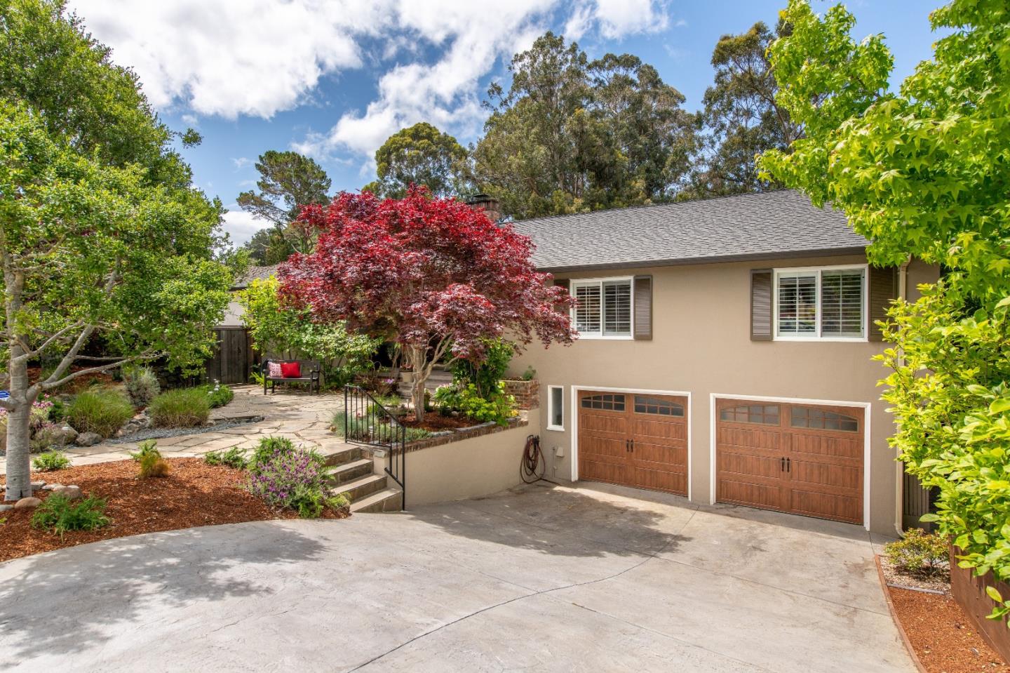 500 Yale Drive San Mateo, CA 94402 - Photo 3 of 35 a backyard of a house with yard and outdoor seating