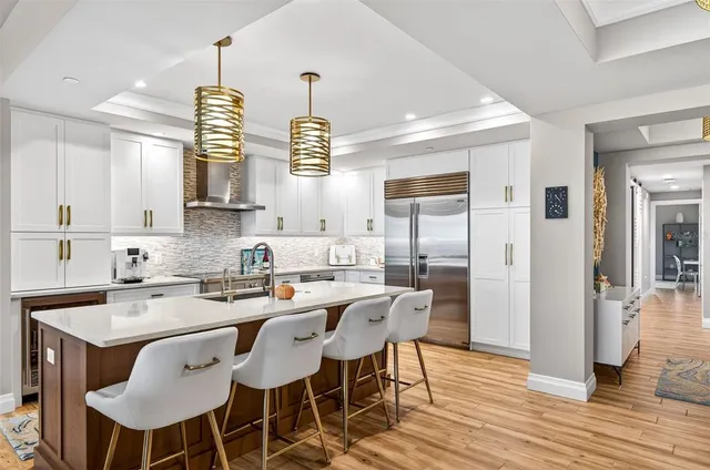 $3,499,500 | 800 Collany Road, Unit 304, St. Petersburg, FL 33715