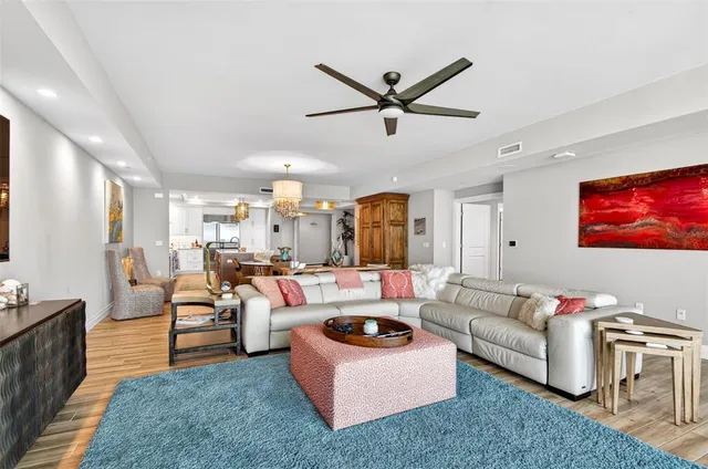 $3,499,500 | 800 Collany Road, Unit 304, St. Petersburg, FL 33715