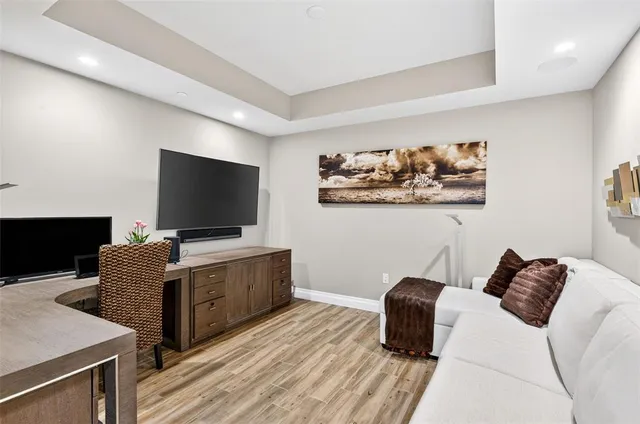 $3,499,500 | 800 Collany Road, Unit 304, St. Petersburg, FL 33715