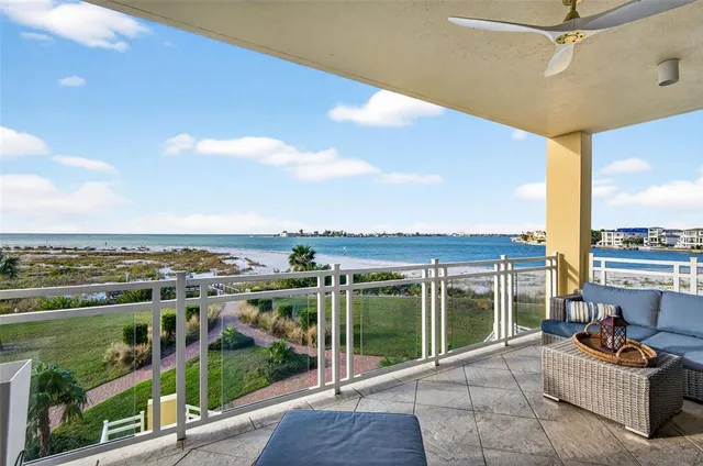 $3,499,500 | 800 Collany Road, Unit 304, St. Petersburg, FL 33715