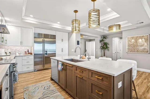 $3,499,500 | 800 Collany Road, Unit 304, St. Petersburg, FL 33715