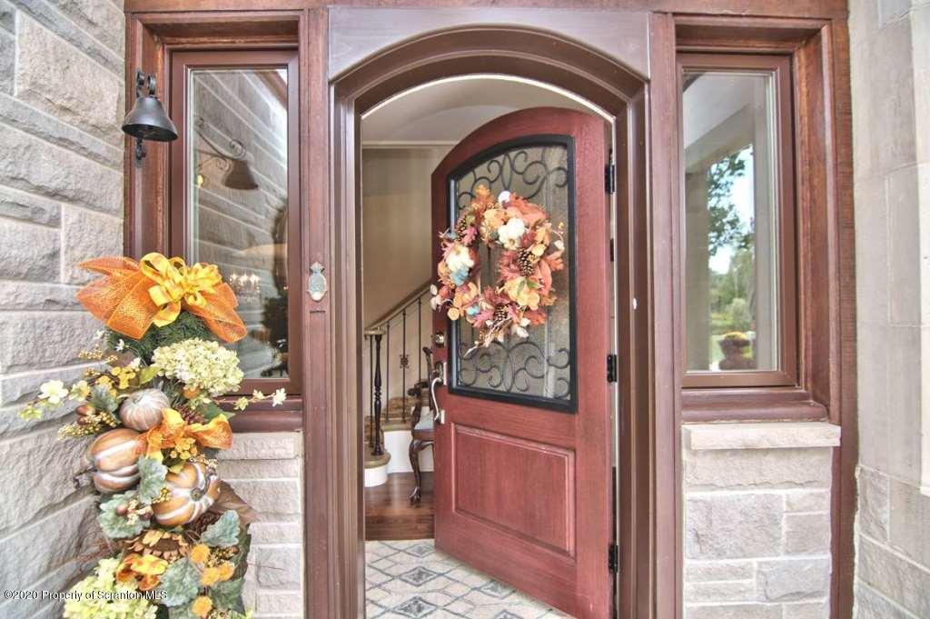 136 Carbondale Road Waverly, PA 18471 - Photo 22 of 113 Gallery Image 22