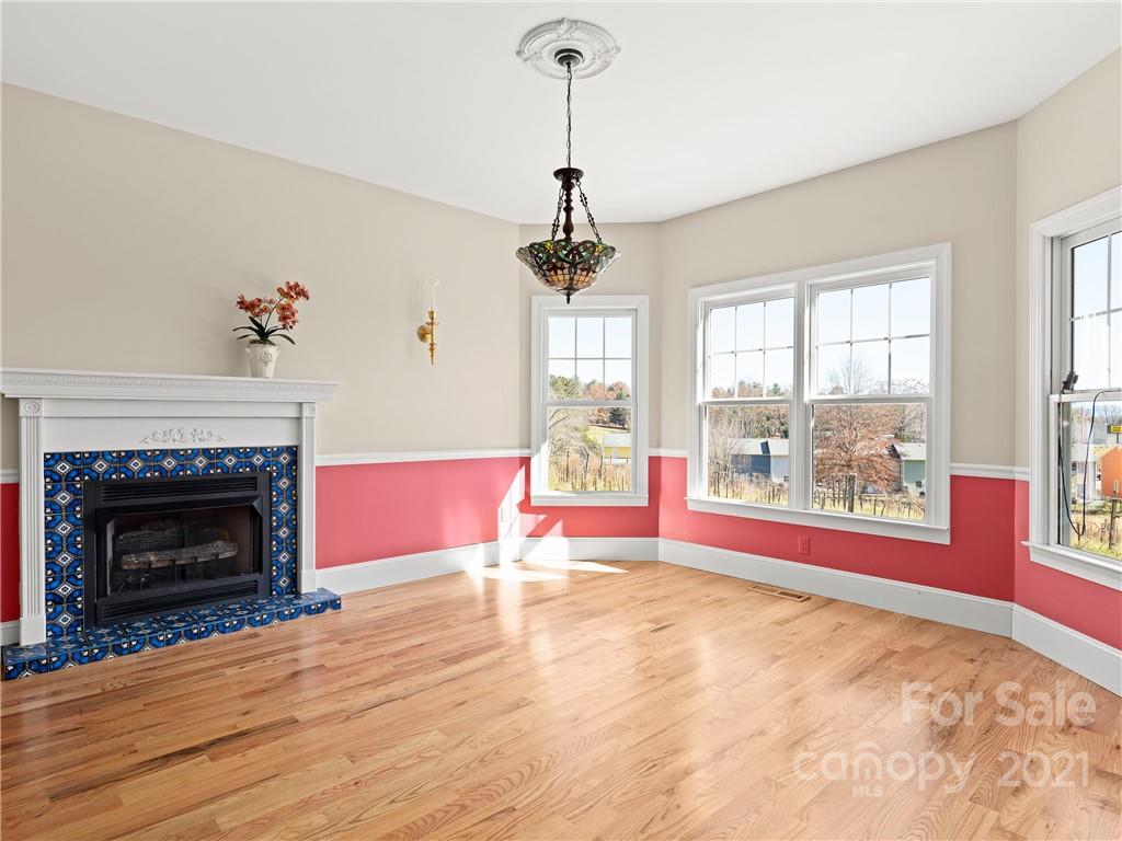 2153 Brevard Road Arden, NC 28704 - Photo 5 of 24 Gallery Image 5