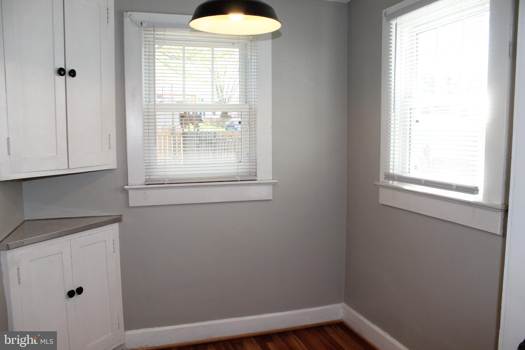 104 North Pleasant Valley Road Winchester, VA 22601 - Photo 15 of 43