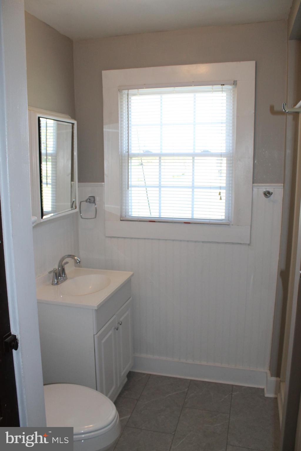104 North Pleasant Valley Road Winchester, VA 22601 - Photo 21 of 43