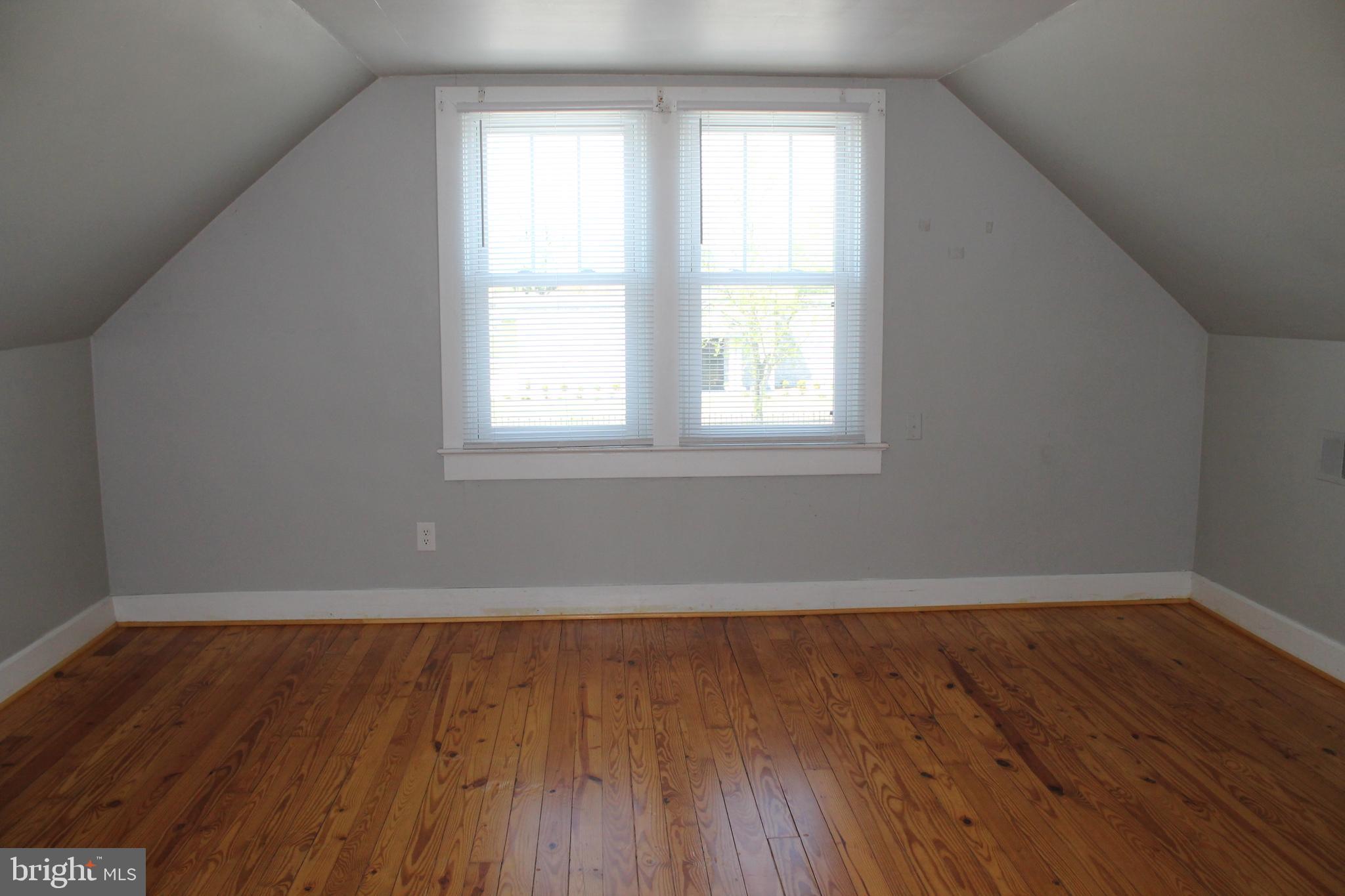104 North Pleasant Valley Road Winchester, VA 22601 - Photo 23 of 43