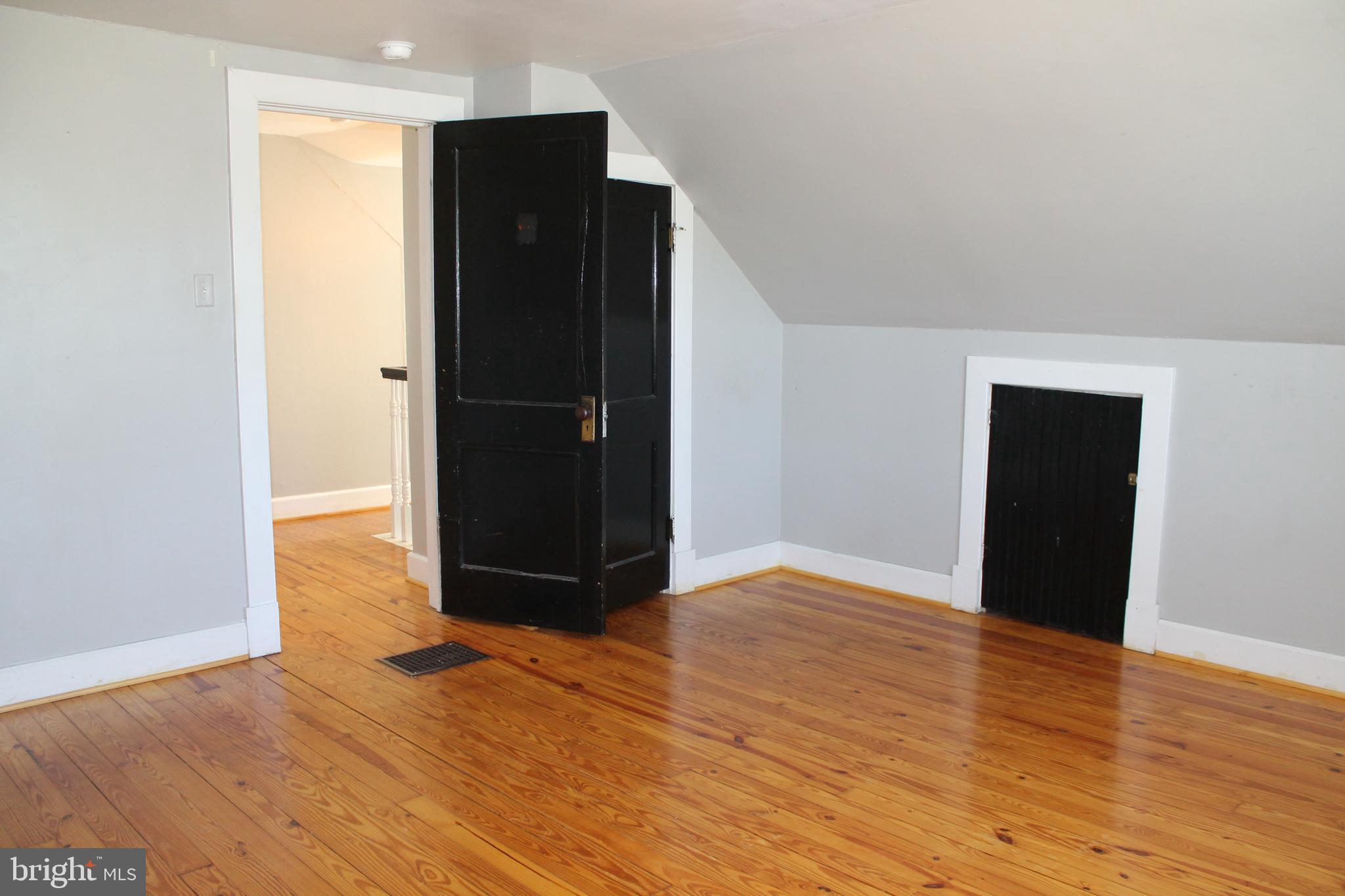 104 North Pleasant Valley Road Winchester, VA 22601 - Photo 24 of 43