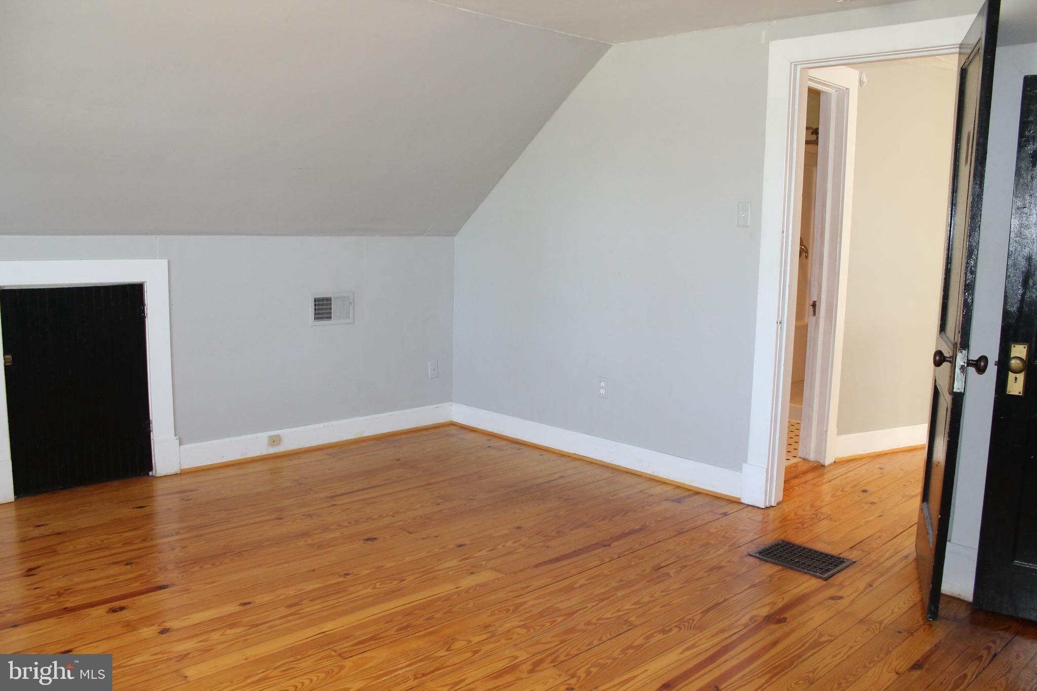 104 North Pleasant Valley Road Winchester, VA 22601 - Photo 25 of 43