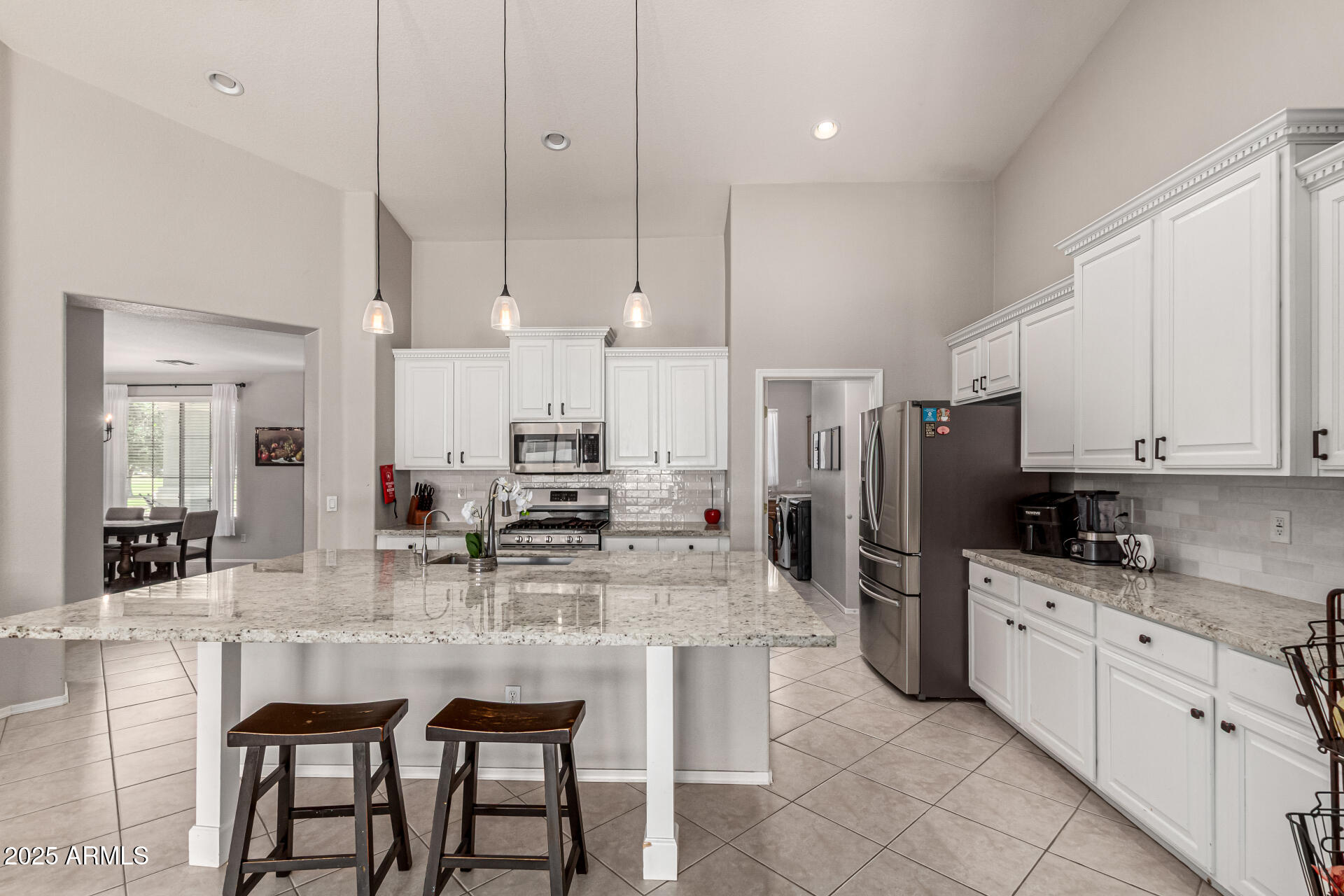 18459 East Ranch Road Queen Creek, AZ 85142 - Photo 4 of 32 huge kitchen