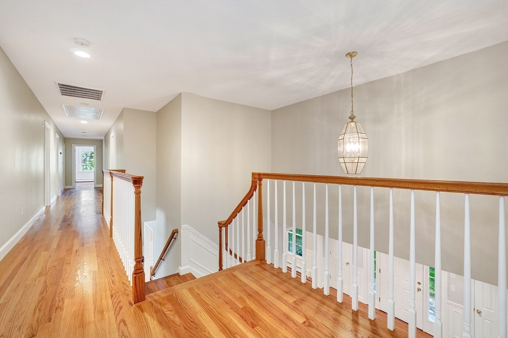 26 Sweeney Ridge Road Bedford, MA 01730 - Photo 20 of 39 Gallery Image 20