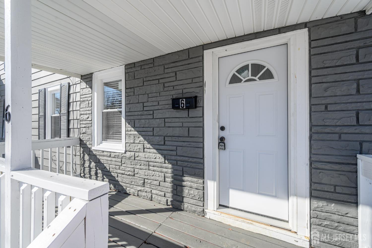 8 Orchard Street, Unit 6 Matawan, NJ 07747 - Photo 2 of 34