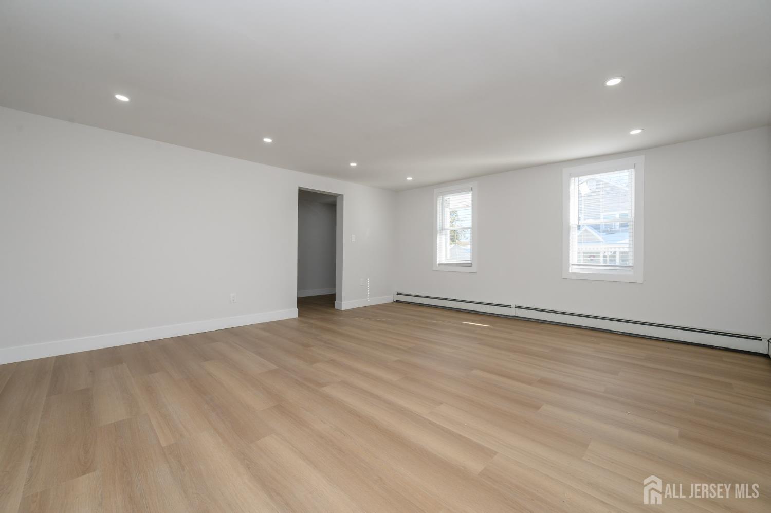 8 Orchard Street, Unit 6 Matawan, NJ 07747 - Photo 6 of 34