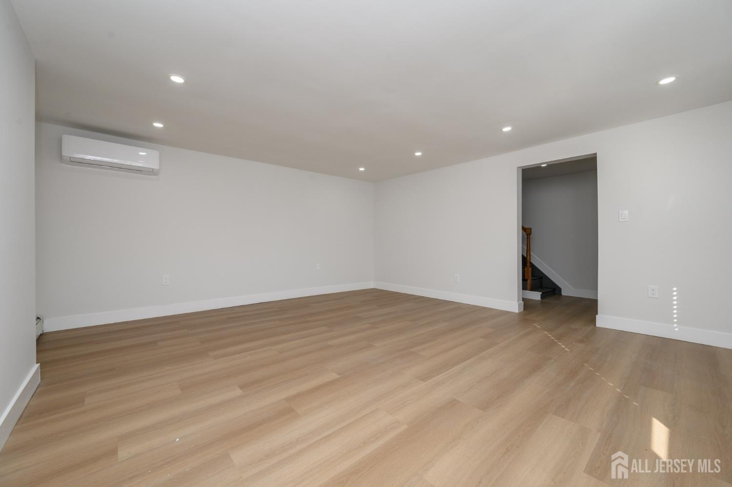 8 Orchard Street, Unit 6 Matawan, NJ 07747 - Photo 7 of 34