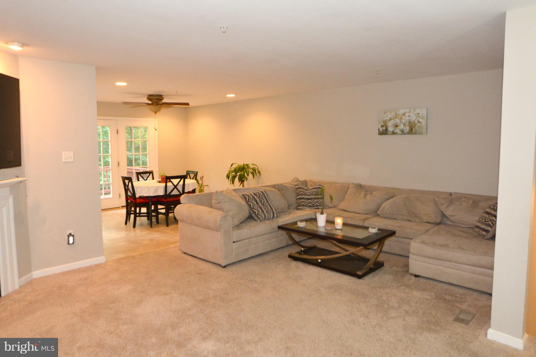734 Shallow Ridge Court Abingdon, MD 21009 - Photo 15 of 27 Living Room
