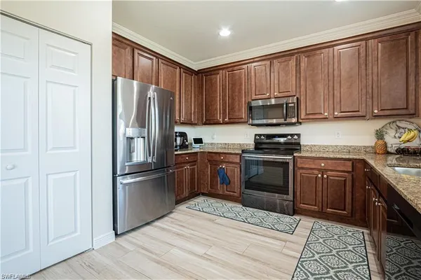 $3,400 | 11031 Yellow Poplar Drive, Fort Myers, FL 33913