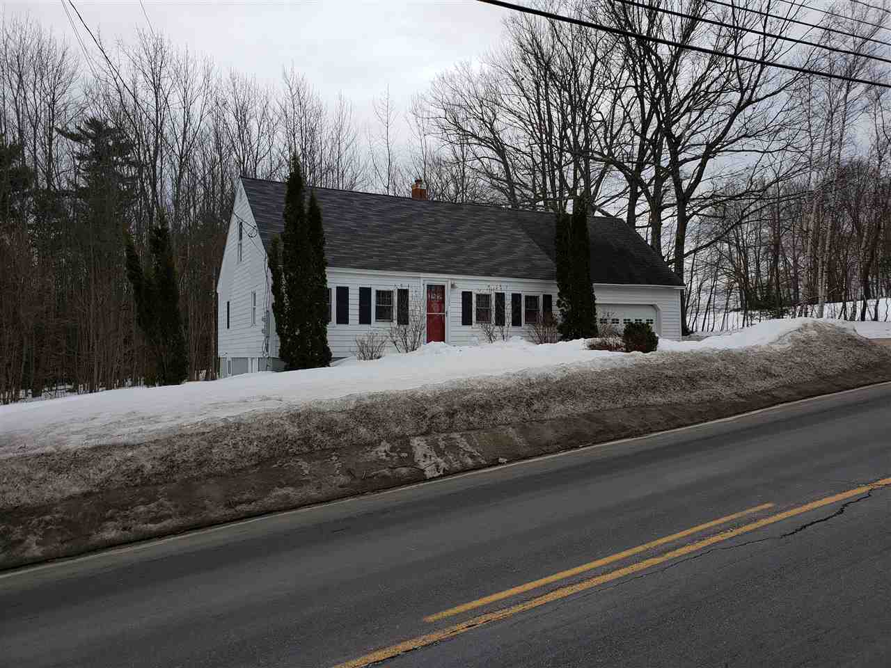 100 Province Lake Road Wakefield, NH 03872 - Photo 4 of 27 Gallery Image 4