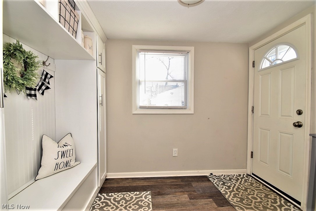 3574 Farland Road University Heights, OH 44118 - Photo 15 of 34 Mud room off back deck