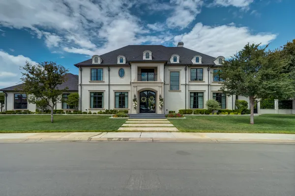 $3,000,000 | 4716 111th Drive, Lubbock, TX 79424