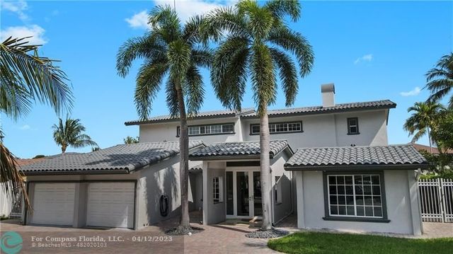 $2,400,000 | 2421 Northeast 48th Street, Lighthouse Point, FL 33064