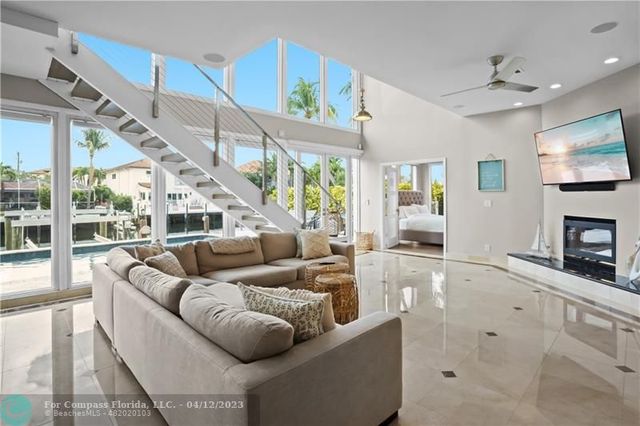 $2,400,000 | 2421 Northeast 48th Street, Lighthouse Point, FL 33064