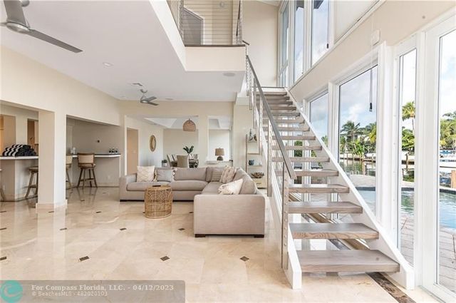$2,400,000 | 2421 Northeast 48th Street, Lighthouse Point, FL 33064