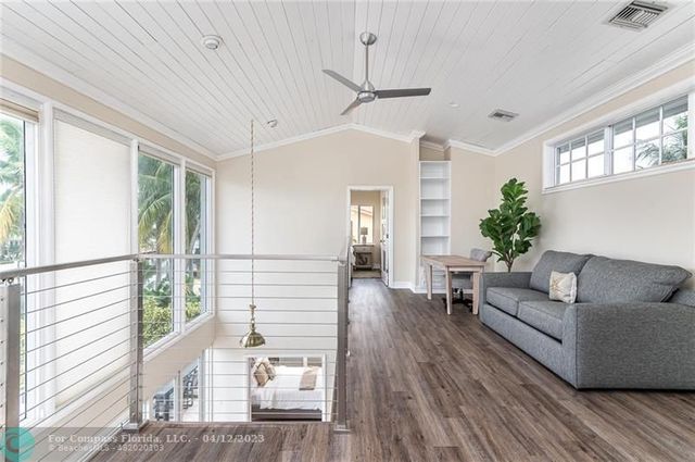 $2,400,000 | 2421 Northeast 48th Street, Lighthouse Point, FL 33064