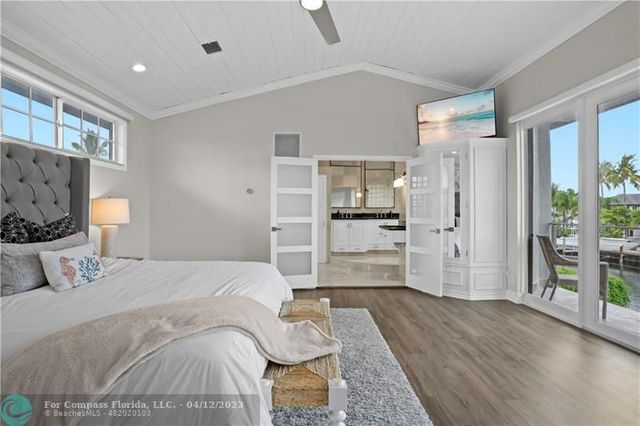 $2,400,000 | 2421 Northeast 48th Street, Lighthouse Point, FL 33064