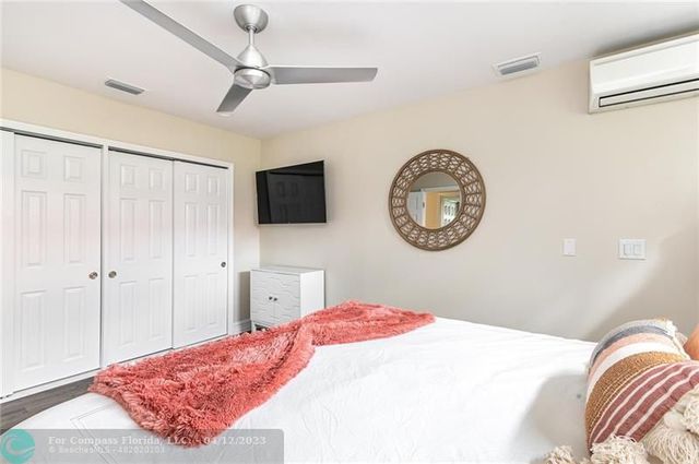 $2,400,000 | 2421 Northeast 48th Street, Lighthouse Point, FL 33064