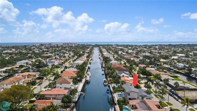 $2,400,000 | 2421 Northeast 48th Street, Lighthouse Point, FL 33064