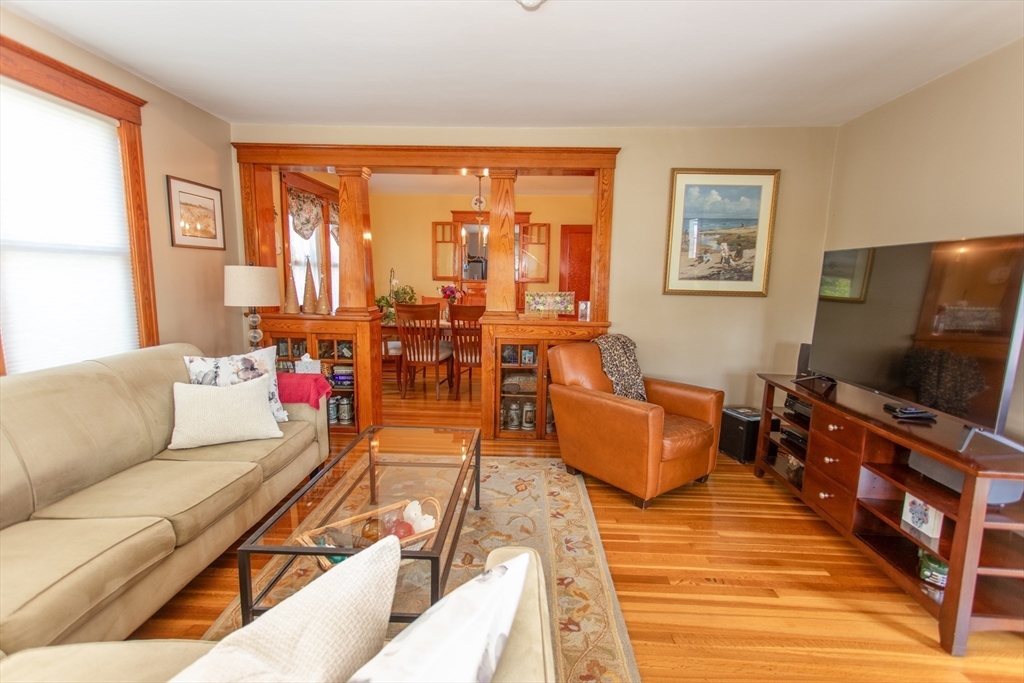 52 Wachusett Road Weymouth, MA 02191 - Photo 18 of 41