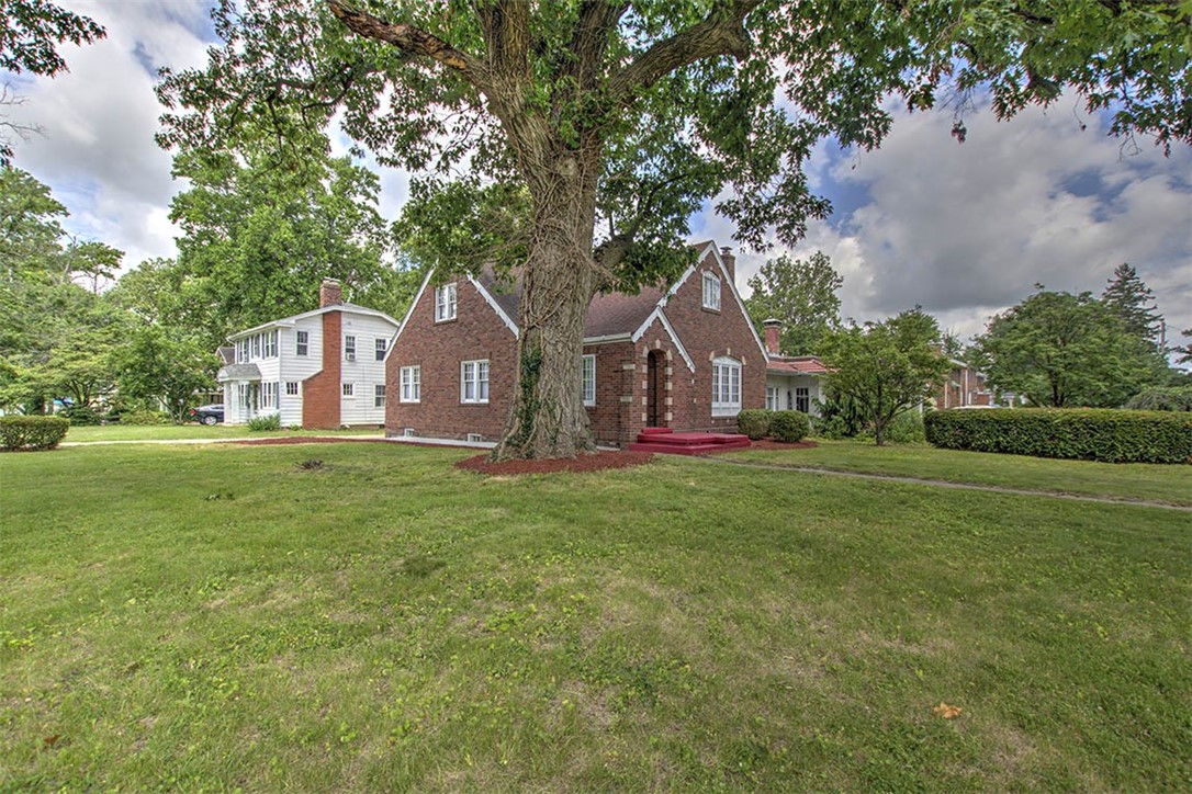 311 North Oakcrest Avenue Decatur, IL 62522 - Photo 5 of 34