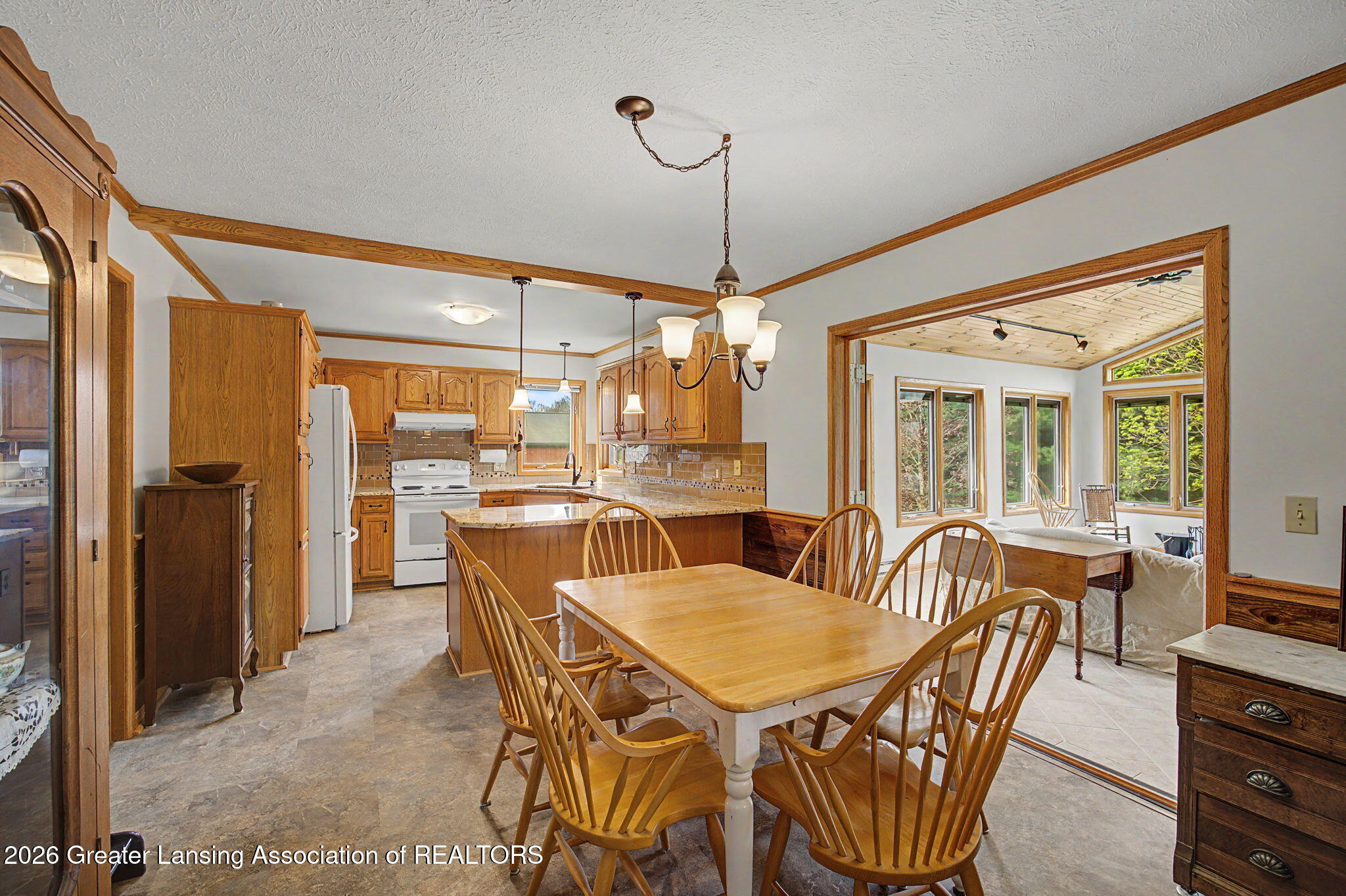 2620 South Edgar Road Mason, MI 48854 - Photo 9 of 82