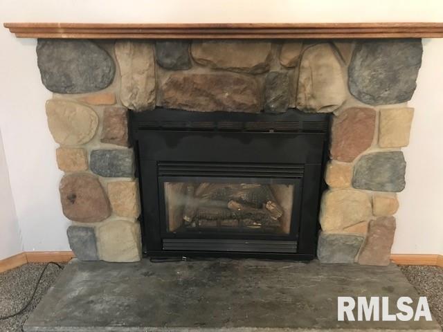 3395 Tozer Road Springfield, IL 62707 - Photo 5 of 29