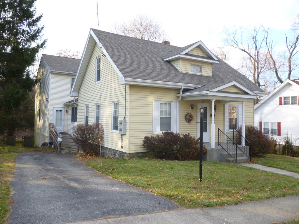 26 Dallas Street Worcester, MA 01604 - Photo 1 of 22 Gallery Image 1