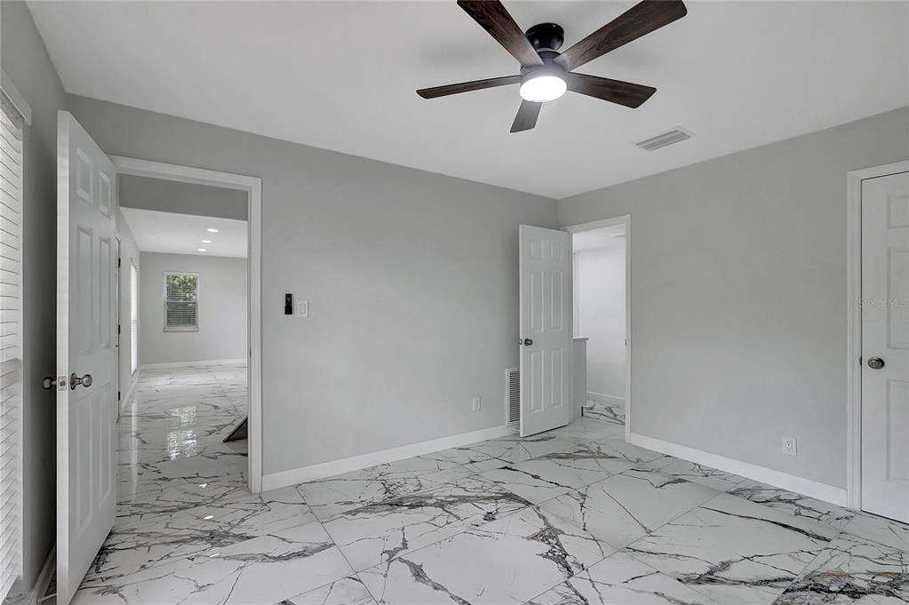 604 Druid Hills Road Temple Terrace, FL 33617 - Photo 24 of 59 a view of a hallway