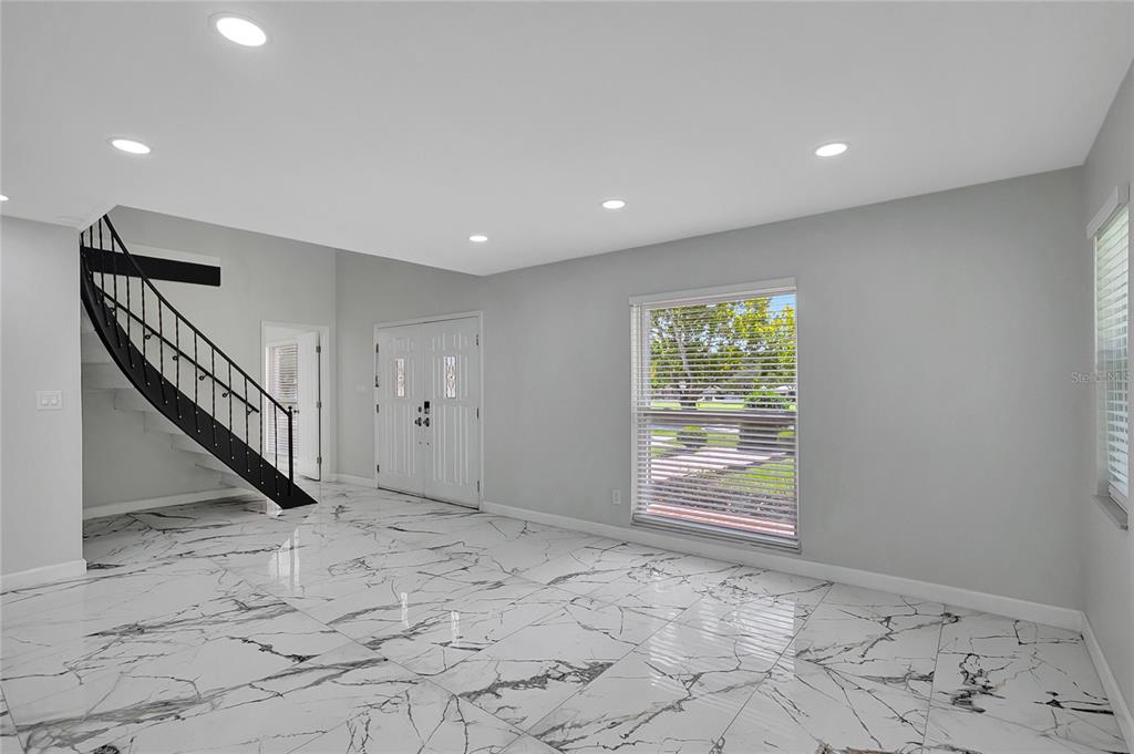 604 Druid Hills Road Temple Terrace, FL 33617 - Photo 8 of 59 a view of an empty room