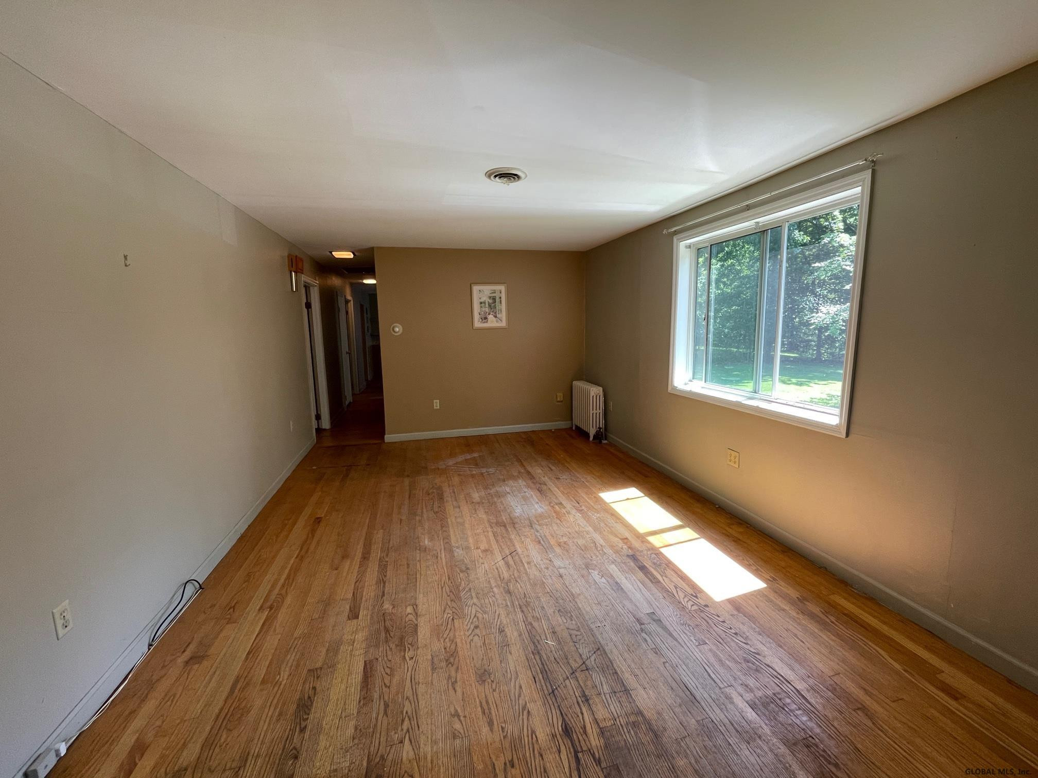 108 Indiana Avenue Rensselaer, NY 12144 - Photo 4 of 15 Photo 4