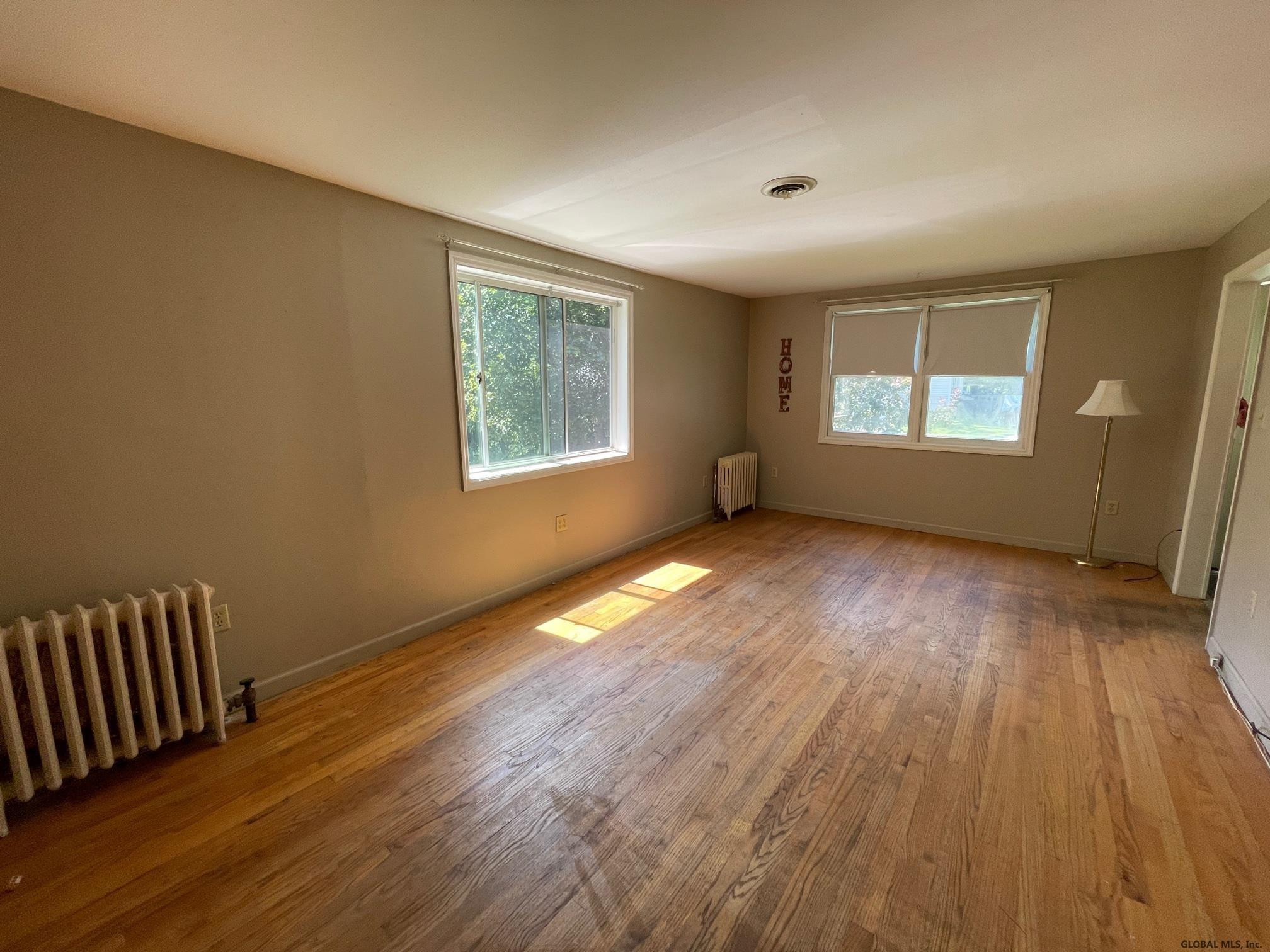 108 Indiana Avenue Rensselaer, NY 12144 - Photo 5 of 15 Photo 5