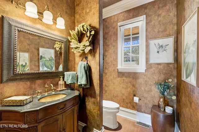 $2,995,000 | 3642 Jackson Pointe Drive, Louisville, TN 37777