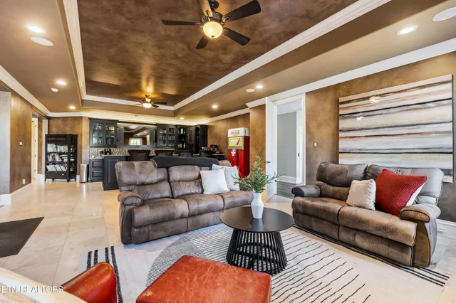 $2,995,000 | 3642 Jackson Pointe Drive, Louisville, TN 37777